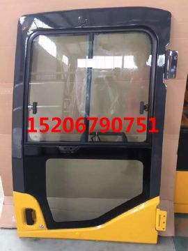 點擊查看詳細信息<br>標(biāo)題：小松PC200-7/PC-7型駕駛室車門總成  閱讀次數(shù)：1710